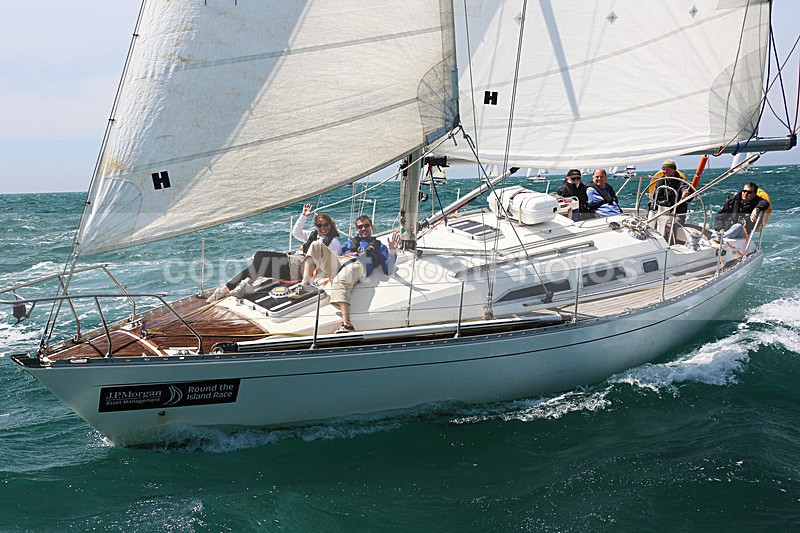 150627 SIGMA GBR3339L WT7A7686 _I - ROUND THE ISLAND RACE - SATURDAY 27th JUNE 2015