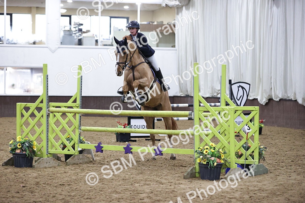 SBM_001192 - Class 4 - Senior Newcomers/ 1.10m Open