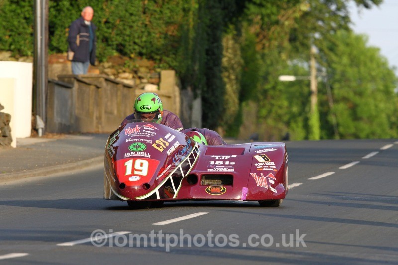 TT148574 - Tuesday Practice - Sidecars