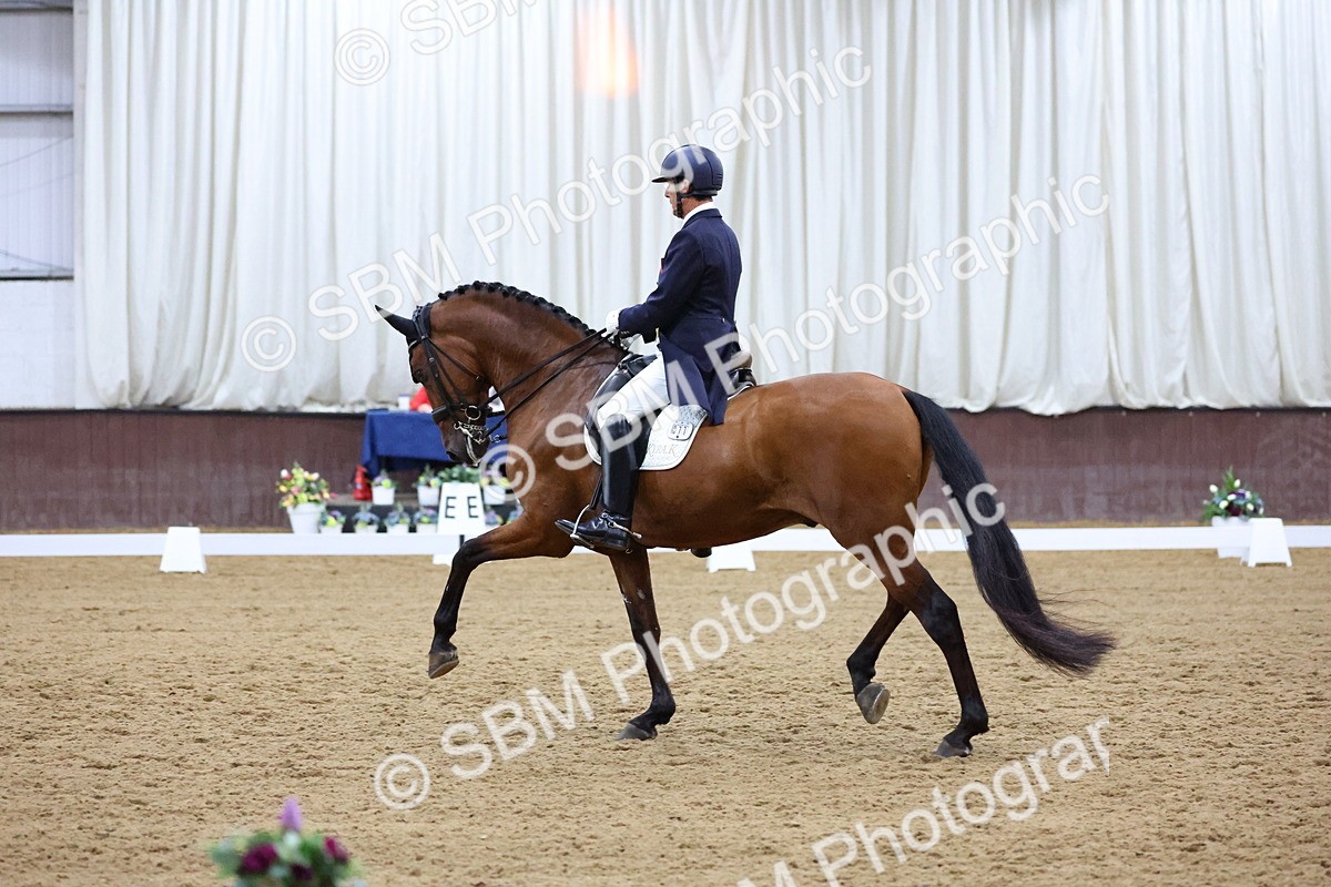 SBM_009706 - Class 14 - FEI Grand Prix - 19.27-20.27