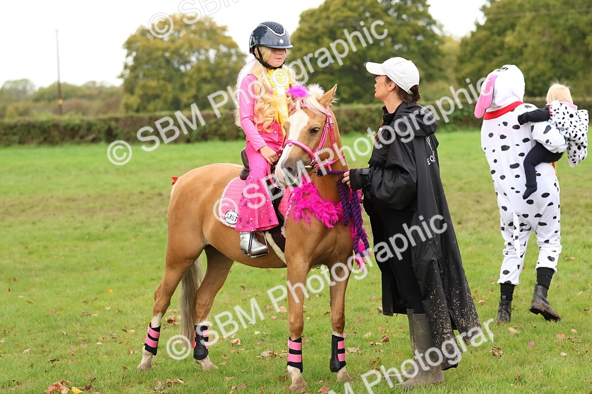 SBM_61714 - S37a - Fancy Dress Showing