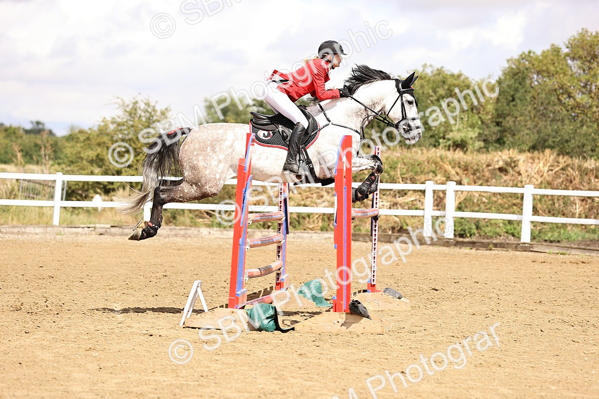 SBM_026724 - Class 13 - Senior Newcomers - 1.10m