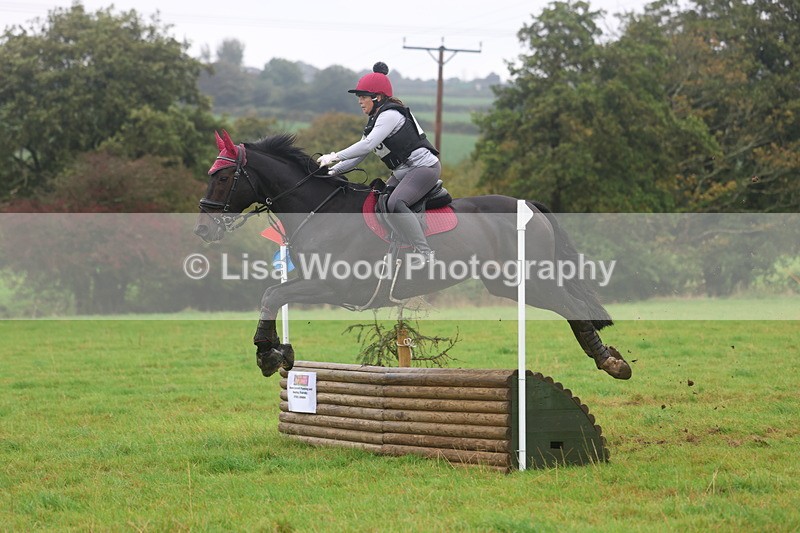 3E7A1484 - Class 2: 70cm: Half Roll Top