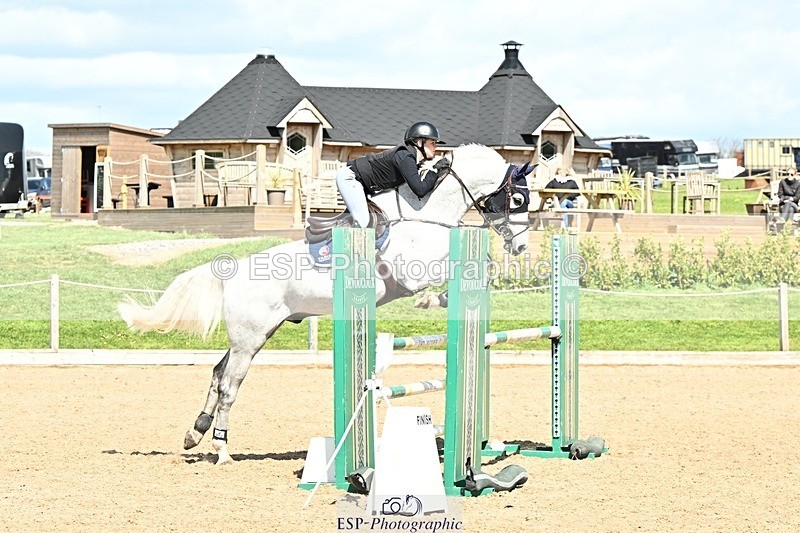 250416-133713-01155 - Cls 4 Newcomers and 1.10m