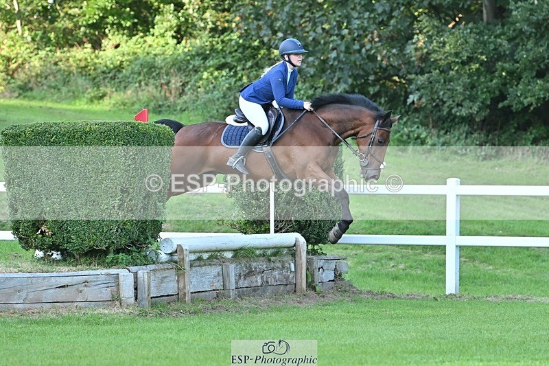 230909-174730-07784 - Cls 14 Snr 1m Derby