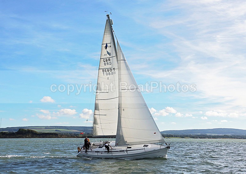131006 CANBDERRA GBR8680T  BAVARIA 38 WT7A7020 - Sailboats - monohull