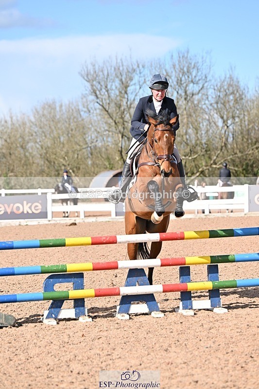 260314-141334-03550 - Cls 24 1.05m Amateur Quali
