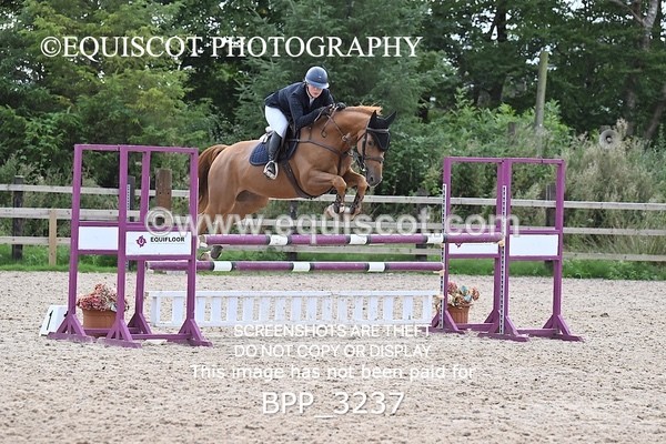 BPP_3237 - CLASS 20 SAT Senior Newcomers/ 1.10m Open