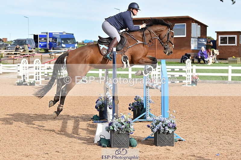 231015A-143748-08757 - Cls 26 1.05m Grand Prix