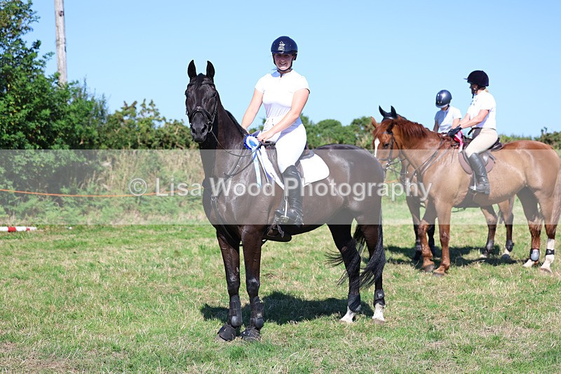 3E7A6577 - Class 13: Senior Newcomers/1.10m open