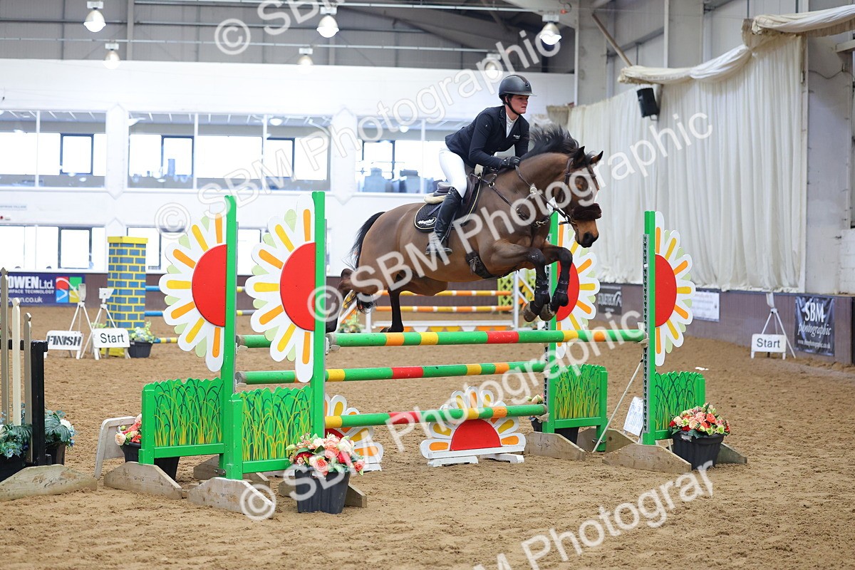 SBM_002655 - Class 8 - Senior Newcomers - 1.10m