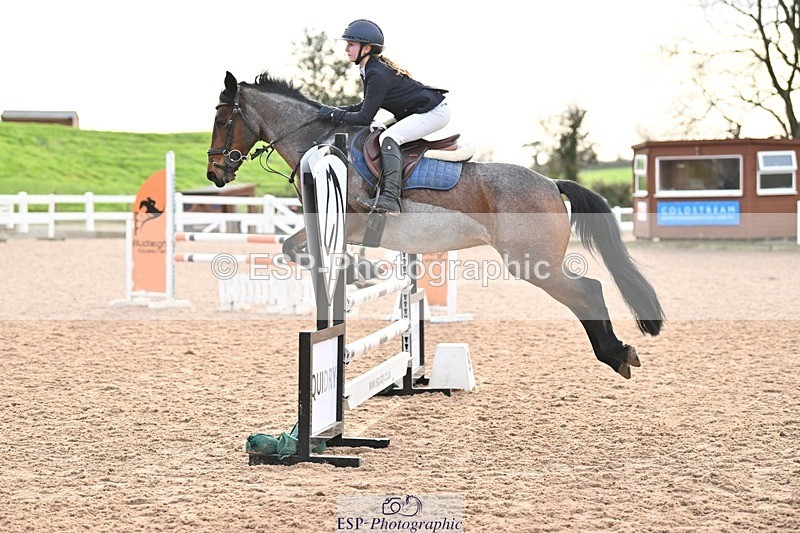 241117X-101655-03620 - Cls 09s Pony intro 90cm