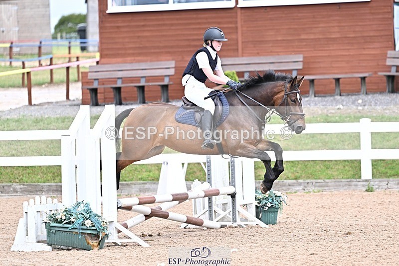 250729-150559-00076 - Clear Round and 60cm