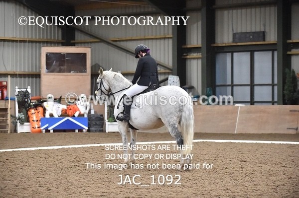 JAC_1092 - CLASS 4 NOVICE 1