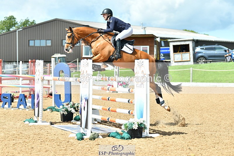 230811A-141212-05704 - Cls 23 Chard Eq 7Yr Old Champs