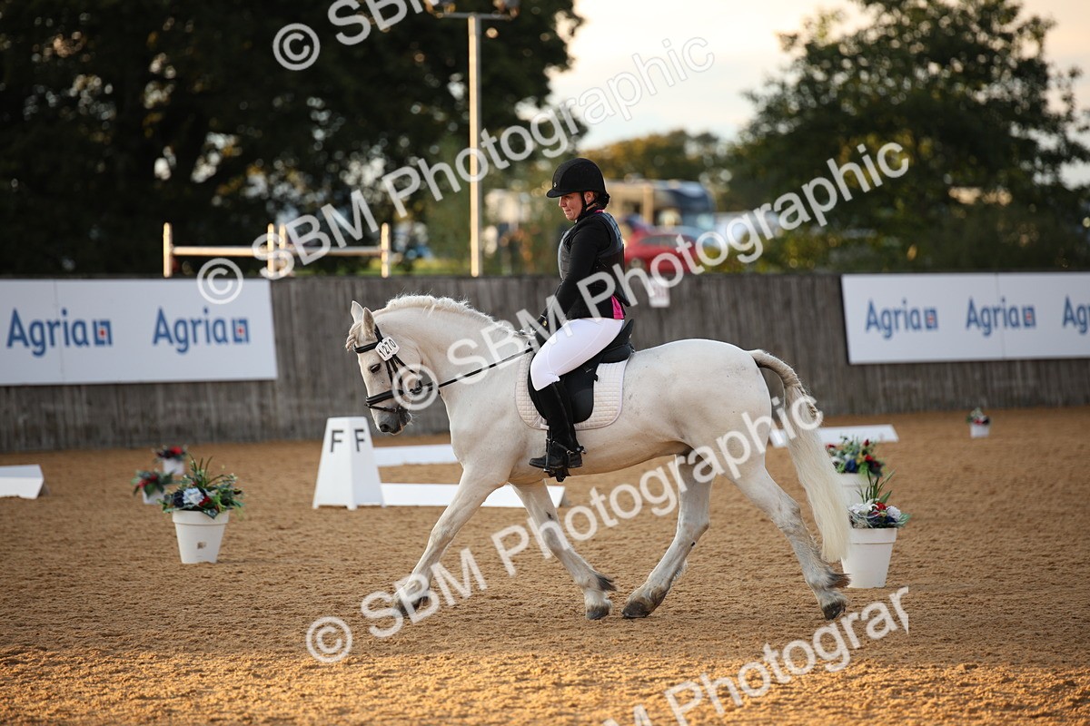 SBM_13340 - D3 Small  Tour Championship Intro A