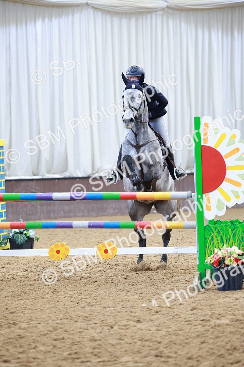 SBM_003454 - Class 11 - Senior Newcomers/ 1.10m Open