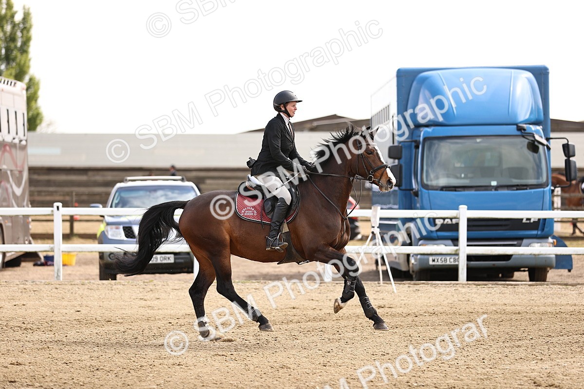 SBM_002235 - Class 11 - Senior newcomers - 1.10m