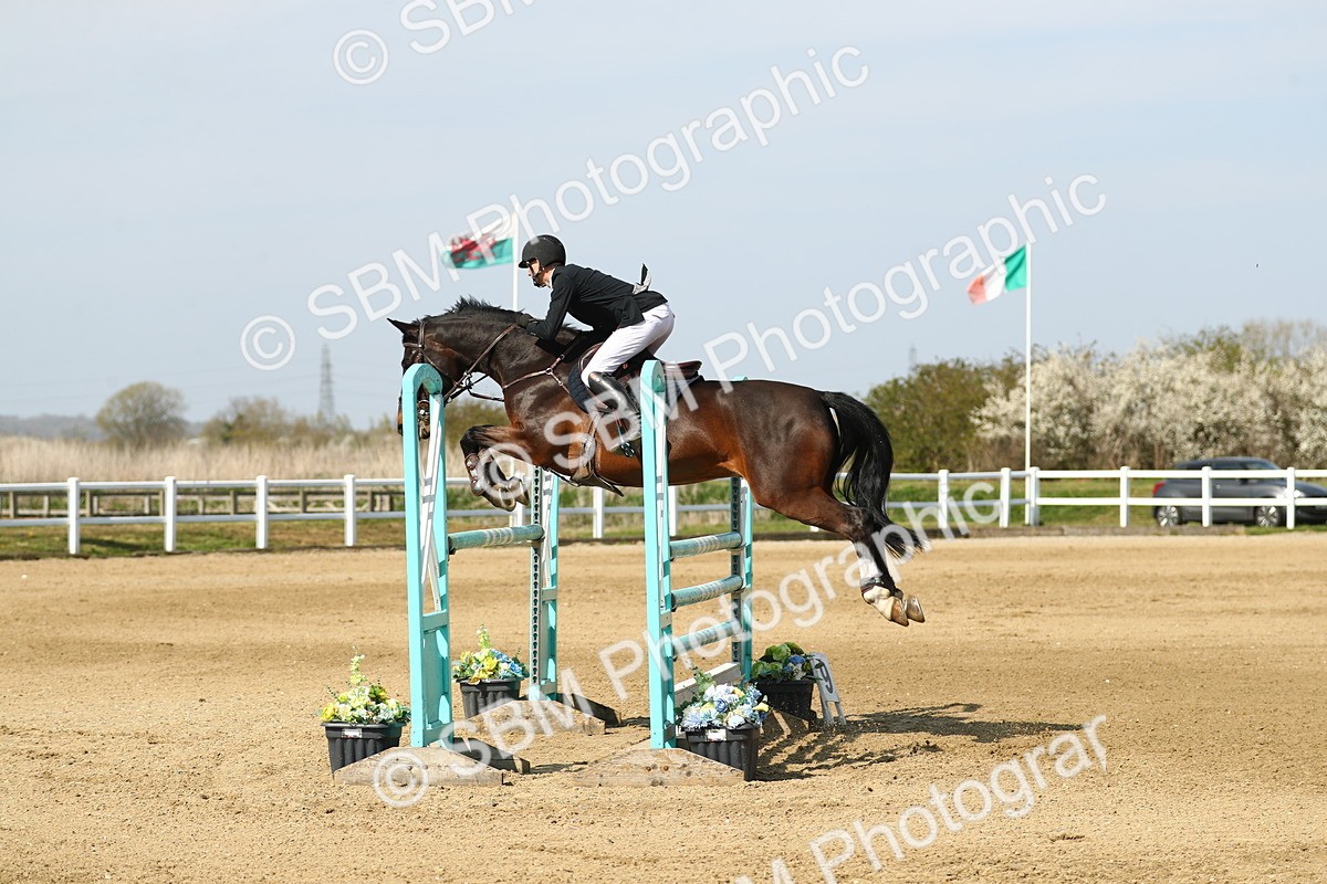 SBM_002789 - Class 11 - Senior Foxhunter - 1.20m