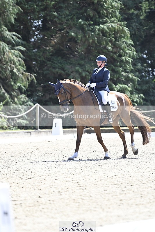 250810A-133639-06711 - 021-Caroline.HuntFancy.That.II