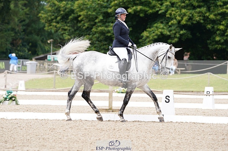 240721-112544-07782 - 240-Kim_Lock-Right_On_Time_1