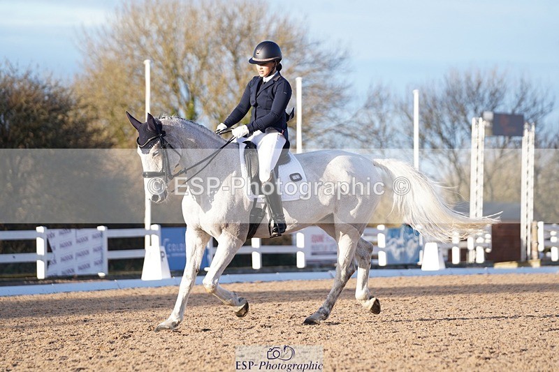 241214-152612-02165 - 162-Layla.Ambersley-Broadbent-Galwaybay.Buddy