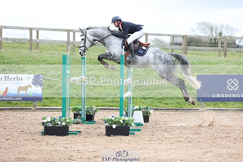 240419A-111401-06381 - Cls 2, 2 Star Small Tour 1.30m