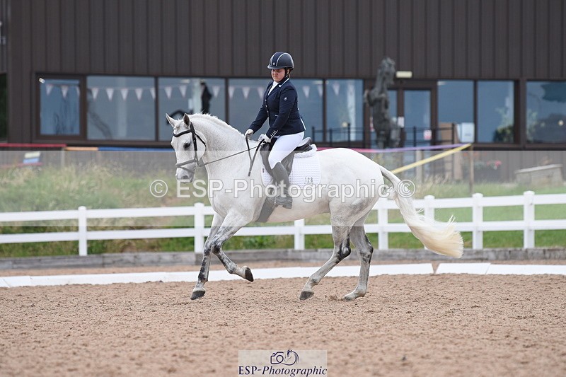 230702A-101912-07960 - Cls 25 Novice 23