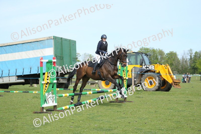 20260426-1715 - Class 14 - Novice 60cm