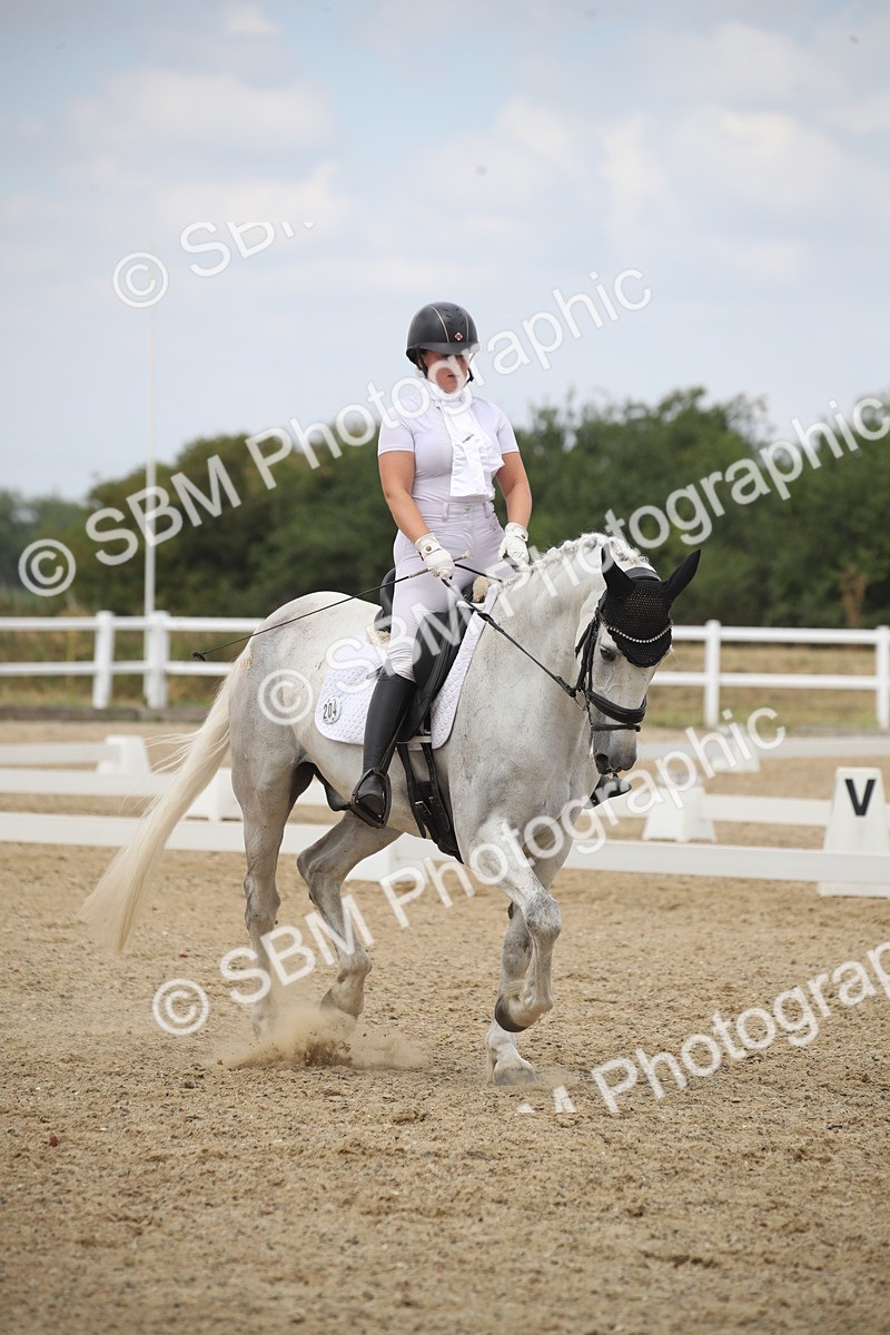 SBM_008889 - Novice 5 - 13.29-14.18