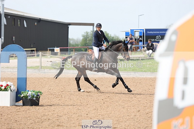 240511A-160247-14902 - Cls 36 National 1.30m Open