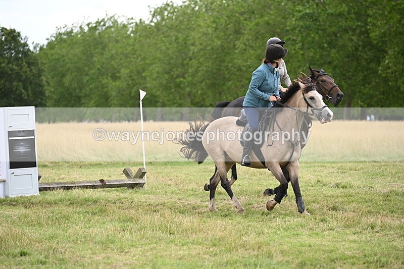 WJ6_4771 - Time at Jump 13:04 to 13:34