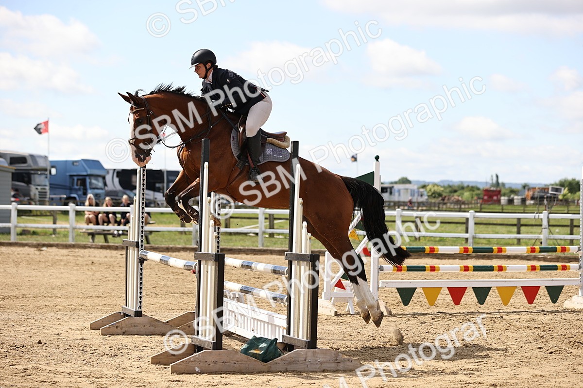 SBM_002024 - Class 9 - Senior British Novice - 90cm