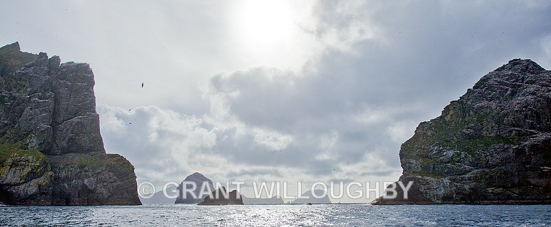 Sea stacks St Kilda - Horizontal