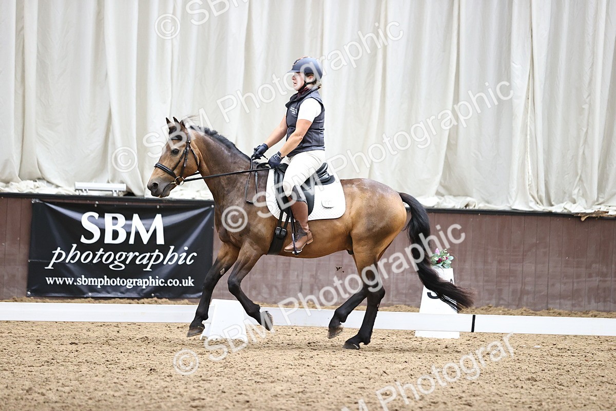 SBM_002428 - Novice 4 - 13.38-14.30