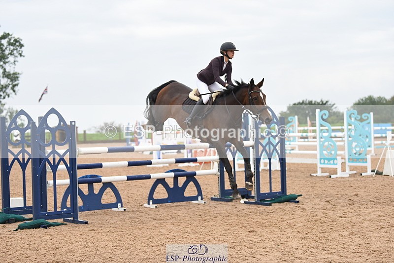 230916A-110358-03987 - Cls 14 Snr Foxhunter