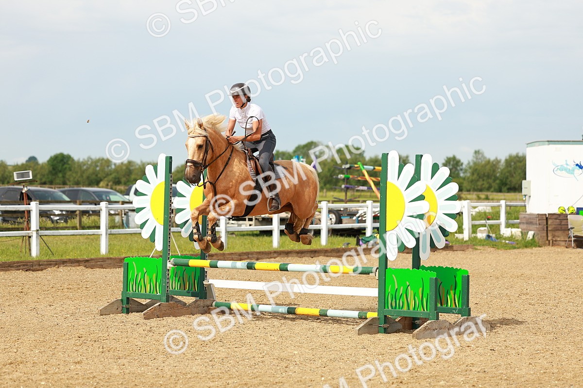 SBM_000231 - Class 1 - Clear Round
