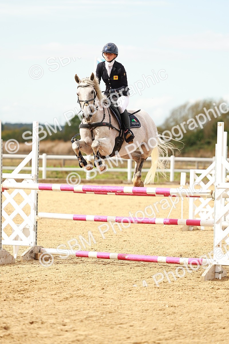 SBM_001545 - Class 4 - Senior Newcomers - 1.10m