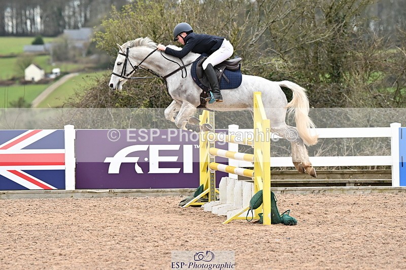 240310A-123230-02492 - Cls 5 Pony Newcomers and 1m Open