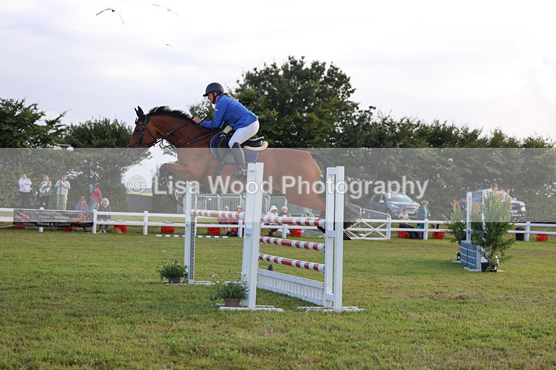 3E7A4960 - Class C1: Showjumping Senior Newcomers/1.10m open