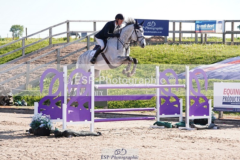 250510-083512-09564 - Cls 13 Snr Foxhunter