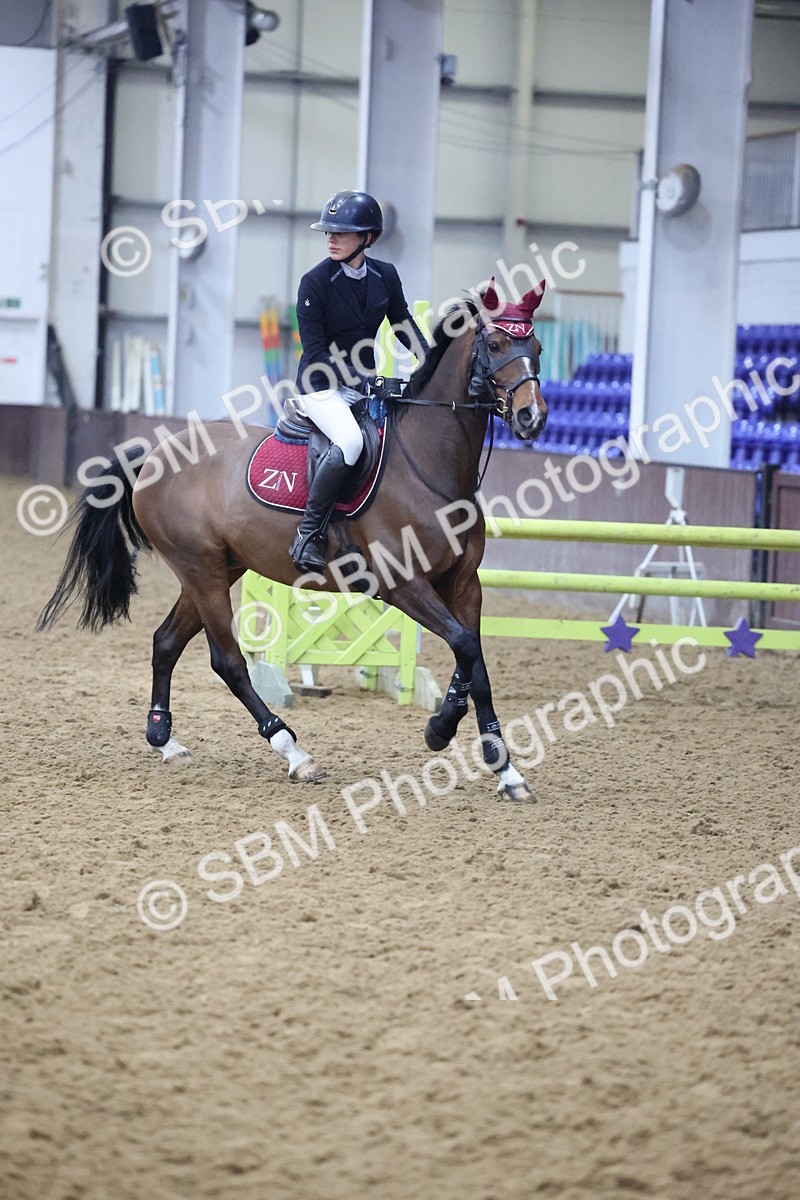 SBM_003468 - Class 11 - Blue Chip Pony Newcomers - 1.00m Open