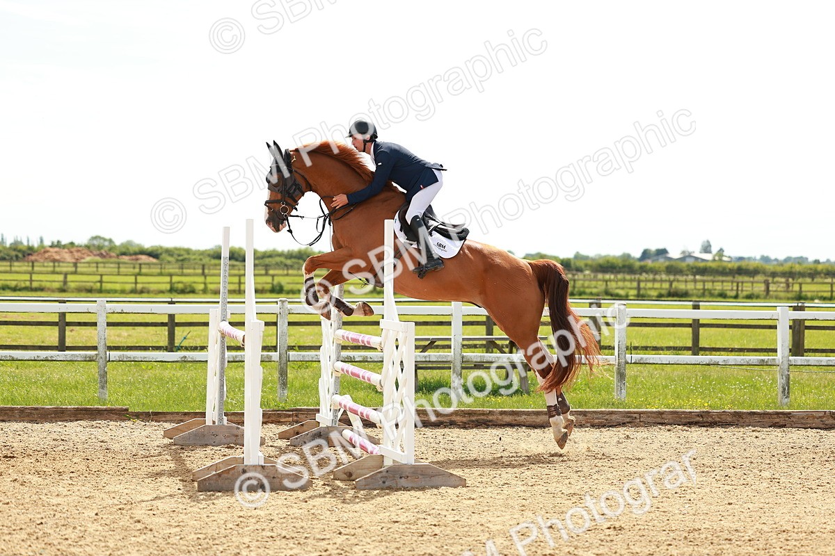 SBM_002423 - Class 4 - Senior Newcomers - 1.10m