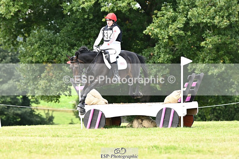 240825X-105344-31215 - 70cm XC 10.00 to 11.00