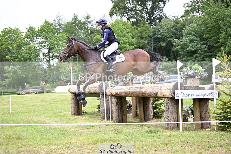250524A-142950-13600 - C-208-Georgie.Frow-MBF.OLD.MEL