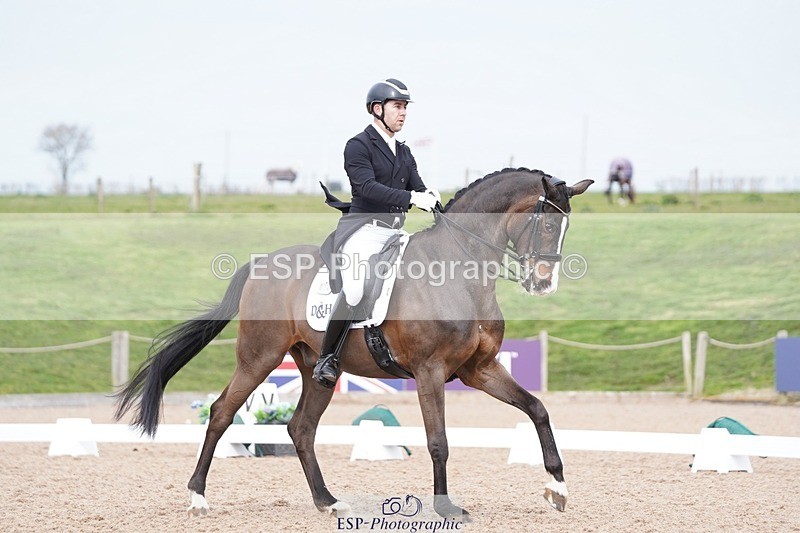 250403-152552-03130 - 032-Darren.Hicks-Sir.Robinson