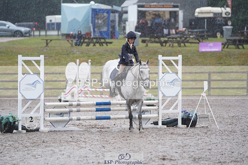 240824X-082138-20133 - 70cm Round 1 8.30 to 9.30