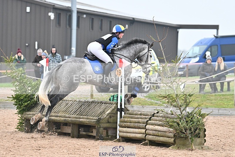 250118-135936-01386 - Cls 3A&B 90cm 13.20 to Coursewalk