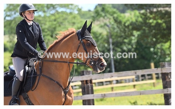BPP_1089 - CLASS 4 FRI Newcomers/ 1.10m Open
