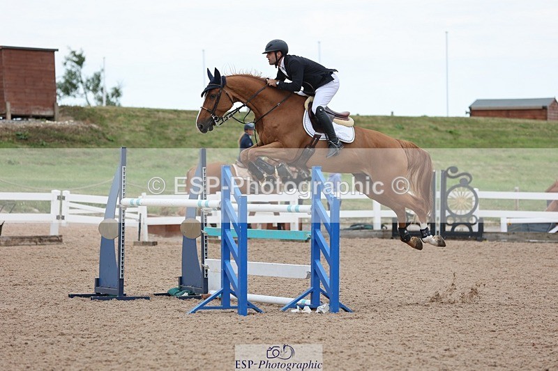 250625-155439-01564 - Cls 6 Foxhunter and 1.20m Open